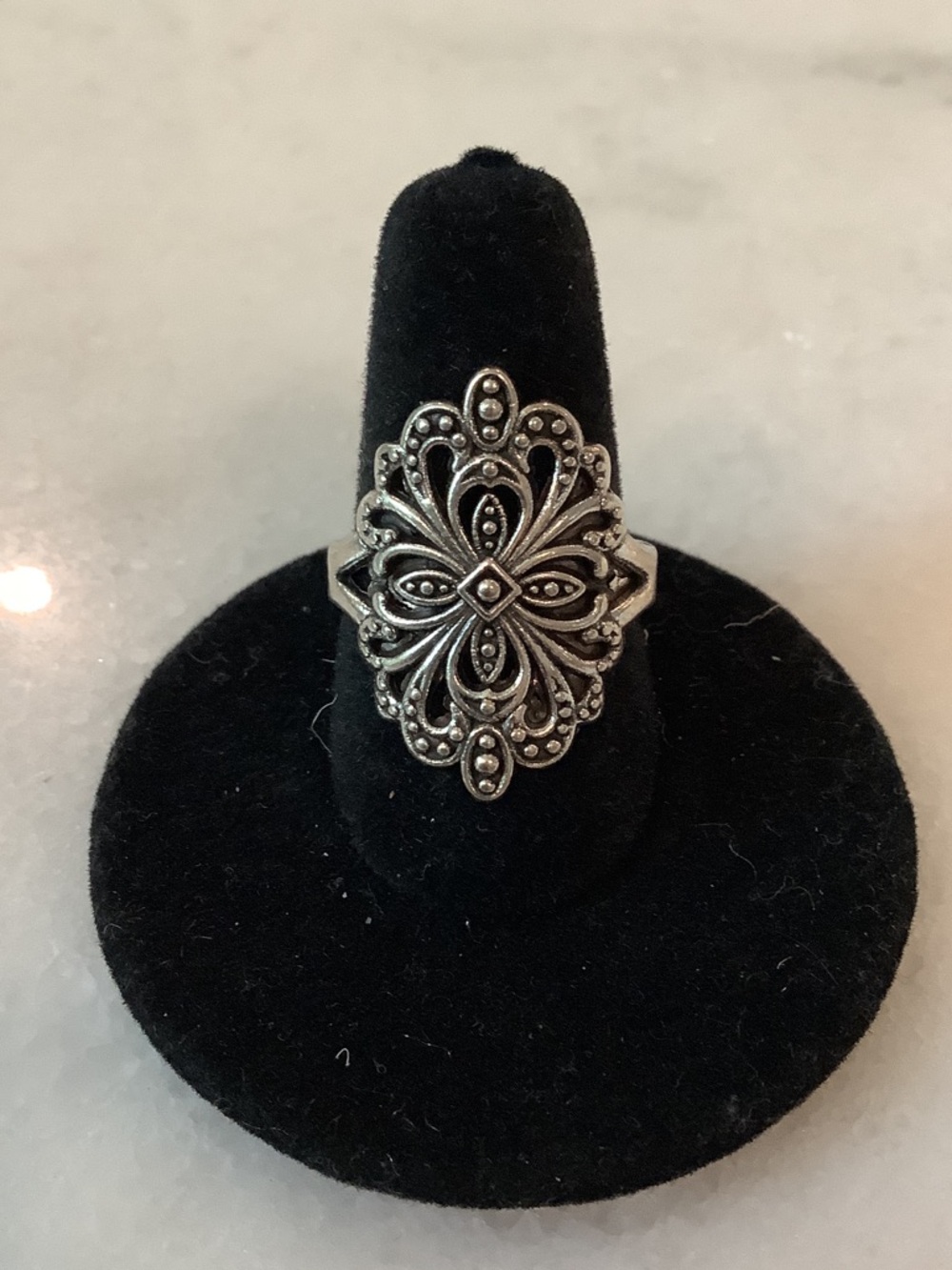 Women’s Antique-Inspired Filigree Silver Tone Floral Ring, Brand New